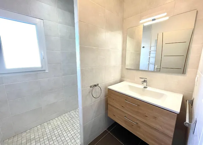 Maison Neuve 2 - à Pied Du Centre-bourg - Fr-1-231-345 Hébergement de vacances